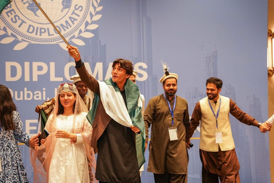 PIFIS delegate in traditional Pakistani dress at UN